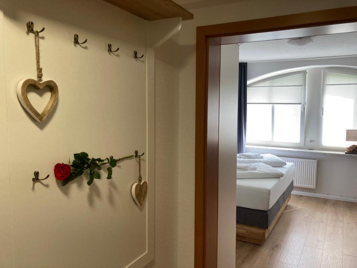 Apartment 6 Ara
